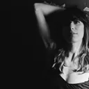 Nicki Bluhm